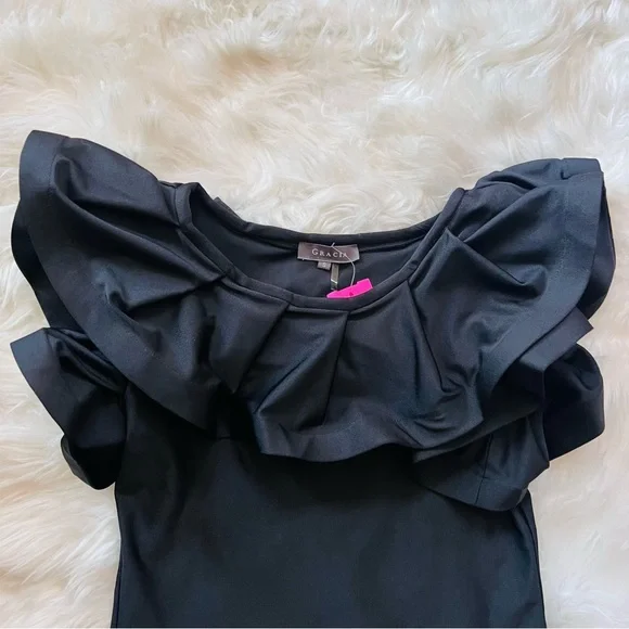 New! GRACIA Ruffle Collar Sleeve Top - Picture 7 of 9